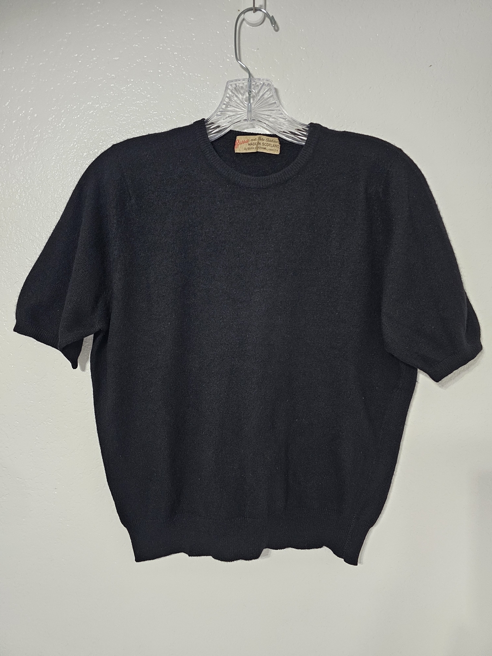 Vintage Barrie Scotland 100% Pure Cashmere Black Short Sleeve Sweater Women M/L - Picture 2 of 8